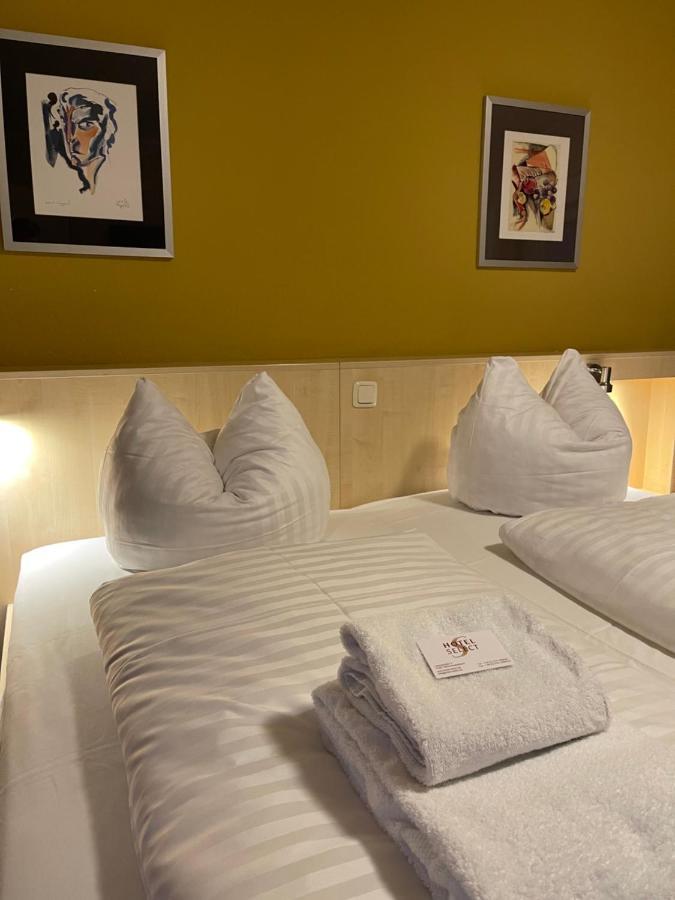 Hotel Select Monchengladbach Luaran gambar